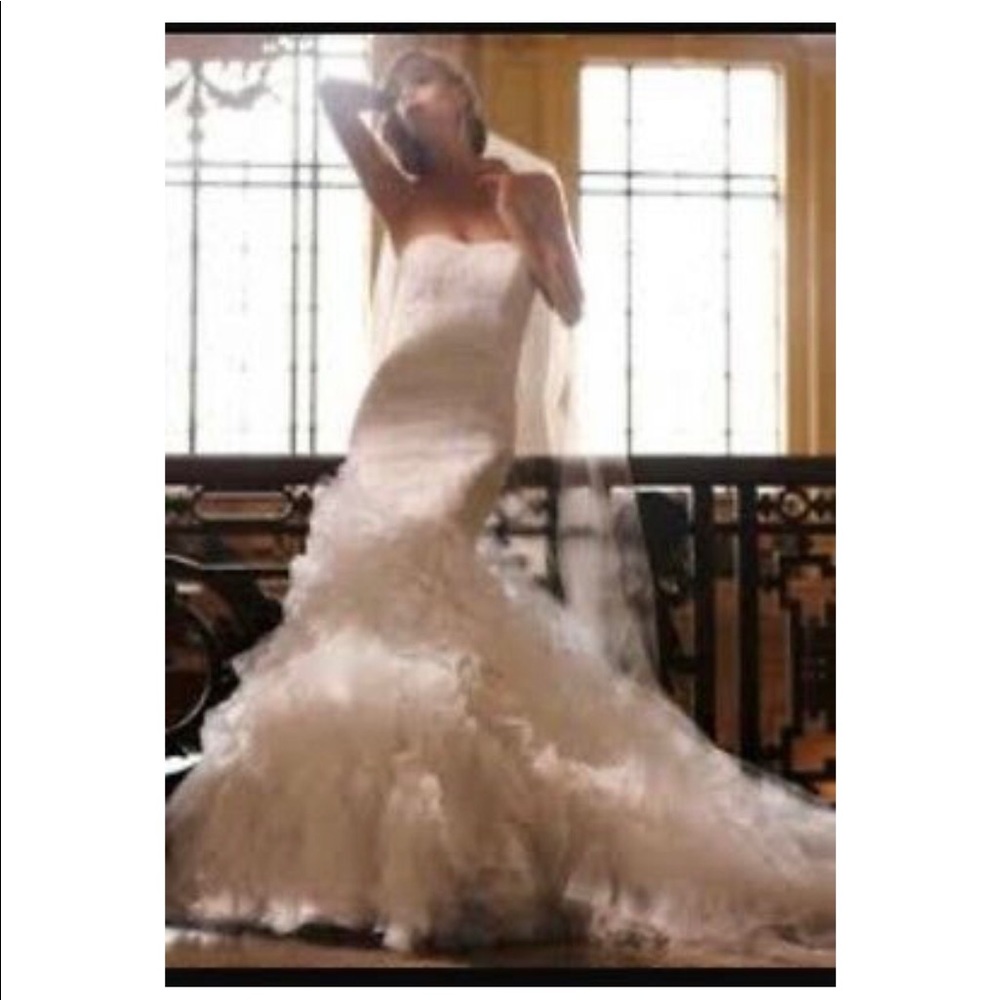 Mermaid style wedding dress